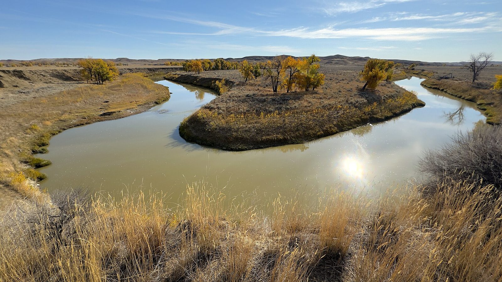 A horseshoe bend in the Milk river close to Malta, Montana
